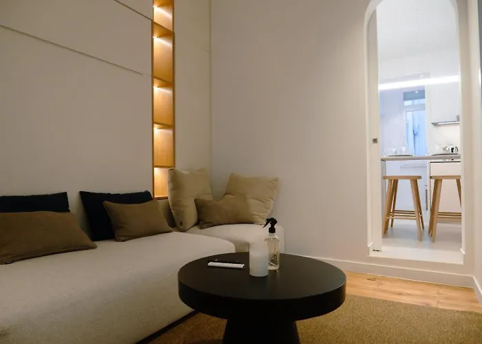 Apartman Charming 1-bedroom In The Heart Of Graca | By Airnest Lisboa