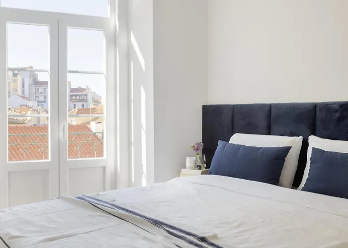 Apartman Charming 1-bedroom In The Heart Of Graca | By Airnest