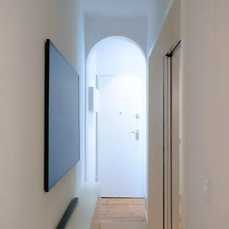 דירה Charming 1-bedroom In The Heart Of Graca | By Airnest