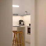 Charming 1-bedroom In The Heart Of Graca | By Airnest *